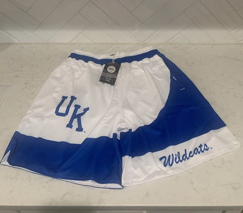 19Nine Kentucky Wildcats basketball shorts 1992-1993 Jamal Mashburn Size Large Cover