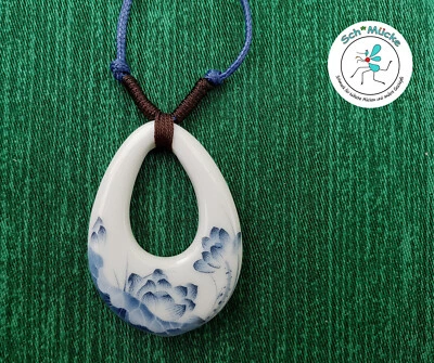 Halskette Keramik Blumen Kunst Retro Amulett Glücksbringer Geschenkidee Rarität - Bild 1 von 2