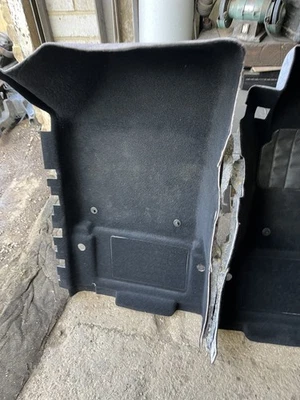 Vw Touran  - Caddy Front Black Carpets - Image 1 of 4