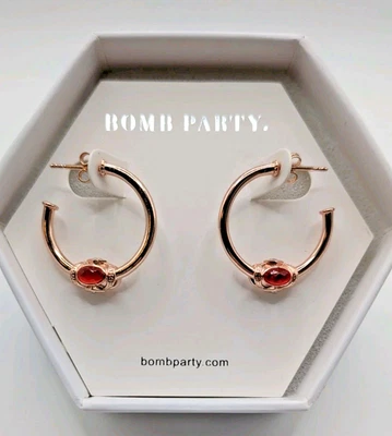 Pendientes Bomb Party Crea e Inspira Chapados en Oro Rosa con Cuarzo Rojo Genuino Foto 1 de 2