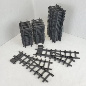 Lionel Ready to Play Train 58 Piece Track Lot Harry Potter Hogwart Polar Express - Picture 1 of 4