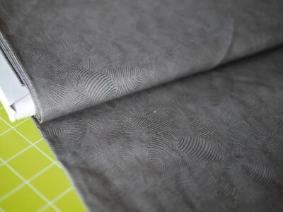 HILCO Baumwollstoff Serie EMILIE 2023 Popeline  Stoff dezent gemustert taupe - Bild 1 von 4