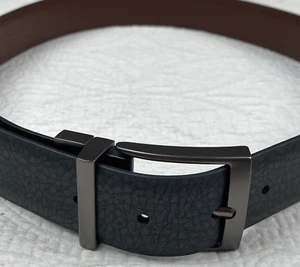 Nike Belt Reversible 32 34 Black Brown Faux Pebbled Leather Buckle *CHOOSE* B48 - Picture 1 of 13