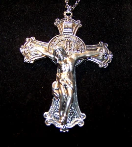 Large STEEL 2 SIDE CRUCIFIX CROSS RELIGIOUS JESUS Pendant Silver 24" Necklace - Picture 1 of 7