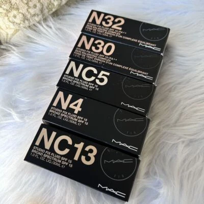 New MAC Studio Fix Fluid SPF15 Foundation Full size 1 oz/ 30ml~ChooseYour Shade - Image 1 of 2