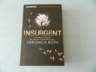 BOOK Bestseller INSURGENT Divergent By Veronica Roth Paperback Book 2012 - Image 1 of 4