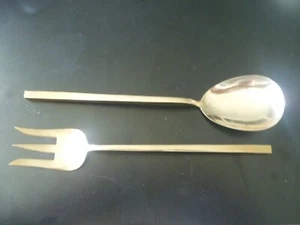 A Pair of Scandinavian Vintage / Retro Square Profile, Heavy Brass Salad Servers - Foto 1 di 9