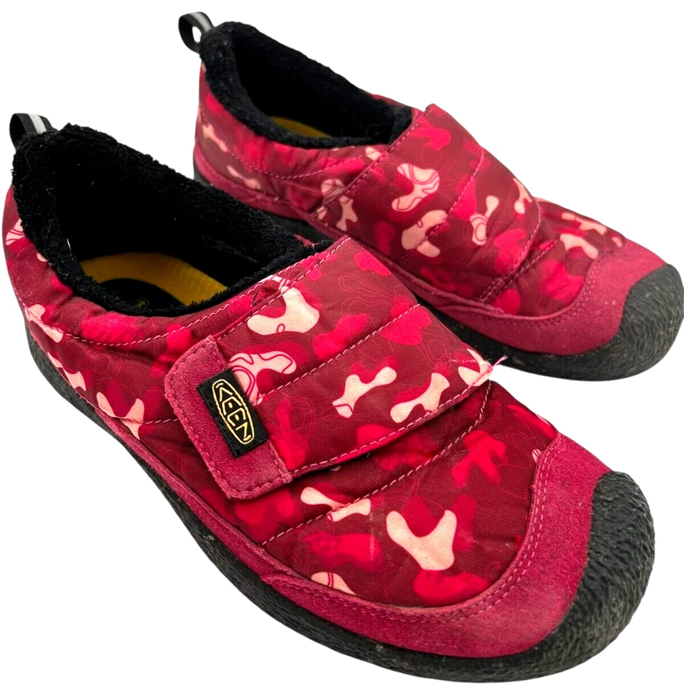 KEEN Big Kid Howser Low Wrap Casual Comfy Durable Slippers Jam/Rhubard size 5 - Image 1 of 4