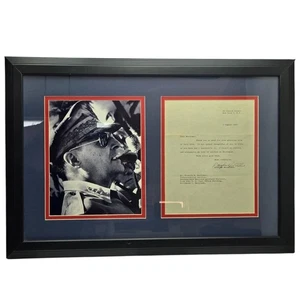 1954 General Douglass MacArthur Autograph Signed Letter Framed w/ Photo - Picture 1 of 8