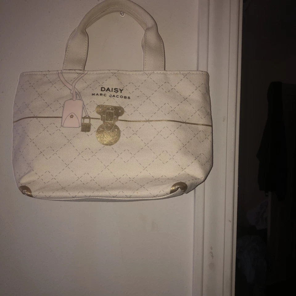 Daisy Marc Jacobs Tote - Image 1 of 4