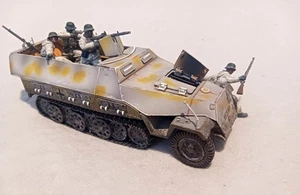 Forces of Valor 1:32 WWII German SdKfz 251/1 Hanomag Halftrack Kursk '43 Unimax - Picture 1 of 8