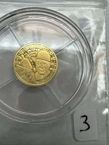 2024 Congo 'Al Capone' 0.5 Gram 0.999 Gold Proof 100 Francs Coin - Picture 1 of 14