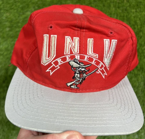 VTG 90's The Game UNLV Runnin Rebals NCAA Snapback Hat Spell Out Mascot Red Cover