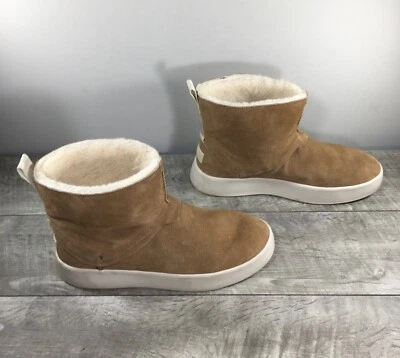 Women’s UGG 1104613 Boom Suede Chestnut Sheepskin Snow Winter Platform Boots 12 - Image 1 of 4