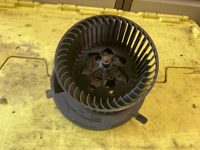 2009-2012 Volkswagen Golf MK6 1.6 motor soplador térmico 1K2819015C Foto 1 de 3