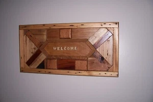 Welcome Display aus Altholz - Bild 1 von 3