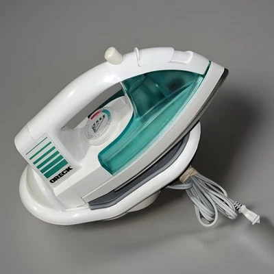 Oreck Cordless Steam Iron TX 850 Swivel Base Tested - Works Great - Nearly New - Image 1 of 4