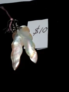 Mother Of Pearl Earrings - Picture 1 of 1