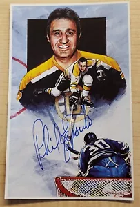 Esposito, Phil Signed on 1992 Hockey Hall of Fame Legends of Hockey Card #7 - Picture 1 of 2