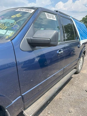Used Front Left Door Assembly Front fits: 2011 Ford Expedition electric windows Foto 1 de 4