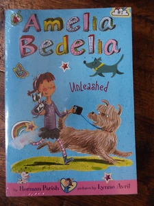 NEW Lot 4 Amelia Bedelia Chapter Books by Herman Parish #1-4 - Picture 1 of 2