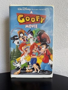 A Goofy Movie (VHS, 1995) Walt Disney Clamshell - Picture 1 of 4
