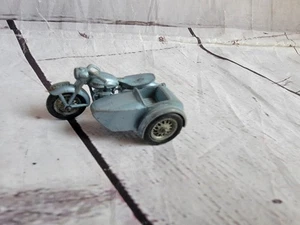 Vintage 1960's Matchbox Lesney No 4 Triumph T110 Motorcycle and Sidecar England - Picture 1 of 5