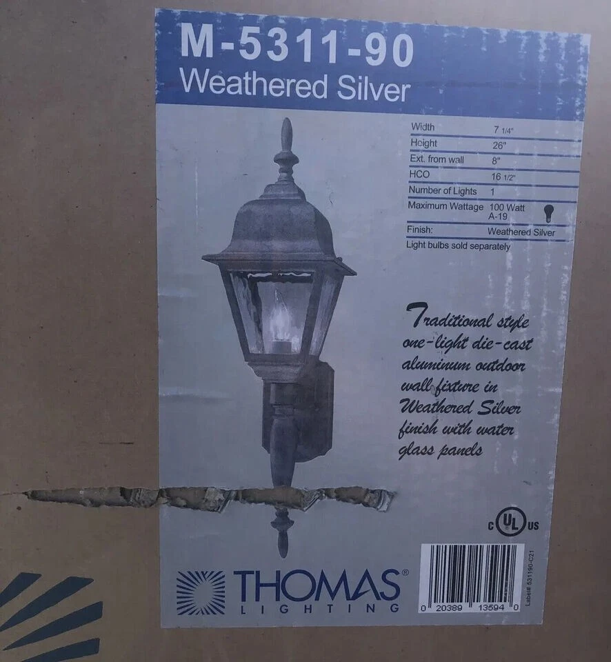 thomas lighting M-5311-90 weathered silver wall lantern - Image 1 of 1