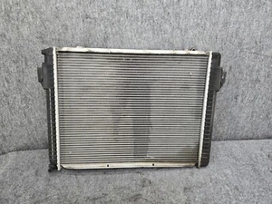 ENGINE COOLING RADIATOR COOLER MERCEDES R107 560SL V8 OEM - Picture 1 of 10