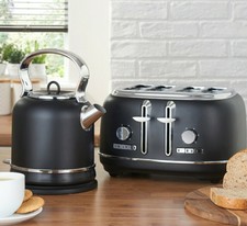 NEW BLACK RETRO four Slice Toaster And RETRO Kettle