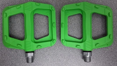 Pedales RaceFace Ride - Plataforma, Compuesto, 9/16", Verde Foto 1 de 3