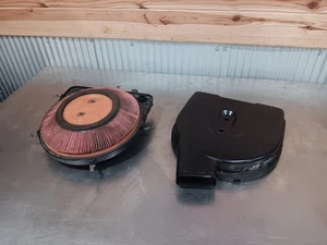 90-97 Nissan Hardbody D21 OEM ka24e filtro de aire montaje carcasa 4x4 solamente - Imagen 1 de 8
