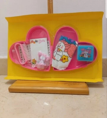 POOCHIE SET COFFET MANUCURE DE MATTEL - Immagine 1 di 4