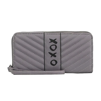 Cartera de muñeca XOXO para mujer viene en caja lo que la convierte en un regalo ideal Foto 1 de 3