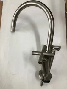 Rubinetto Zazzeri Da-Da per lavabo con collo girevole, colore nichel satinato - Foto 1 di 2
