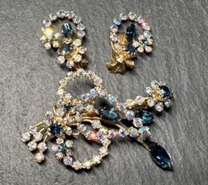 VINTAGE ÖSTERREICHISCHE STRASS & MARINEBLAUE EDELSTEINE GOLDFARBENE CLIP-OHRRINGE & ANHÄNGER H97 - Bild 1 von 17