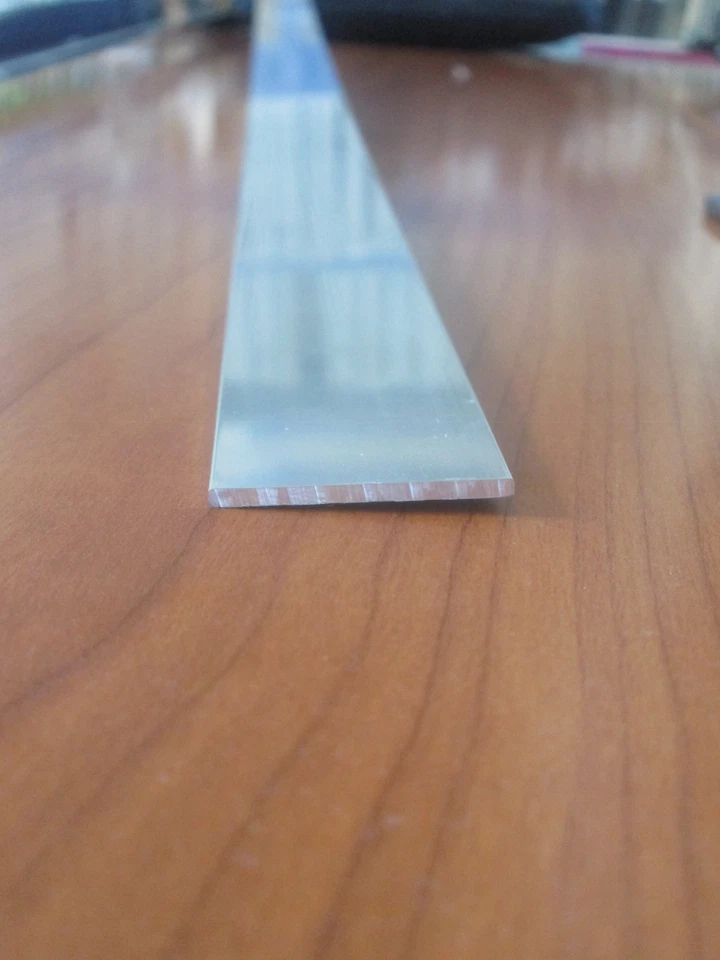 PROFILI IN ALLUMINIO CROMATO BRILLANTE PIATTO MM25X2 DA MT 2 - Immagine 1 di 1