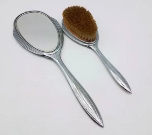 Juego de pinceles y espejos esmaltados plateados vintage - Imagen 1 de 7
