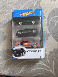 Hot Wheels 3-Car Pack, Multipack of 3 Hot Wheels Vehicles (ERROR) - Picture 1 of 1