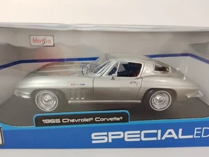 Maisto Chevrolet Corvette Stingray 1965 1/18 31640 - Foto 1 di 3
