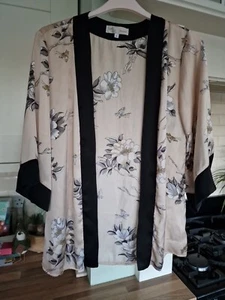 Cameo Rose -Oriental Floral Kimono Size 10. Open Light Jacket Boho - Picture 1 of 4