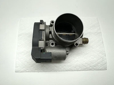 Conjunto de carrocería del acelerador del motor 2,0 L N20 barato OE 12-18 BMW 328i 428i 528i 2,0 L Foto 1 de 4