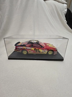Ford Taurus Revell Bill Elliott 2000 McDonald's escala 1:24 NASCAR diecast Foto 1 de 4