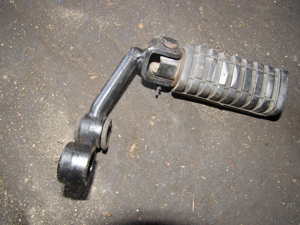 1981 kawasaki kz750 ltd передний ножной колышек - Изображение 1 из 1