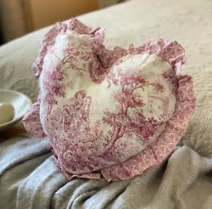 Pale Pink White Heart Shaped Filled Cushion French Toile Design Cotton - Picture 1 of 7