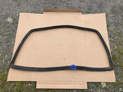 1982-1994 BMW E30 318i 325i Rear Window Gasket Seal Weatherstripping #2254M - Image 1 of 4
