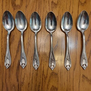 1847 Rogers Bros 6" Teaspoons - Old Colony Pattern XS Triple Silverplate - Picture 1 of 12