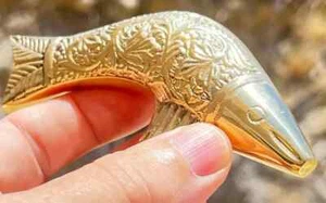 Bastone da passeggio in ottone a forma di pesce dorato fatto a mano - Foto 1 di 7