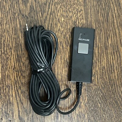 Panasonic VSQW0001 Remote Control Switch, Pause / Record for Camcorder - Image 1 of 3