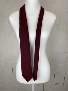 Charles Jourdan COHOES 100% Wool Tie Made in Italy 55" Long x 3" Wide Burgundy - Picture 1 of 7